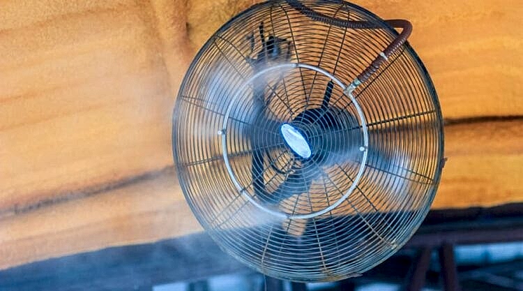 Best-Outdoor-Misting-Fan-1-900×500-1